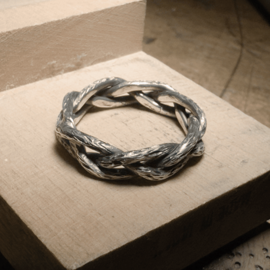 braided ring
